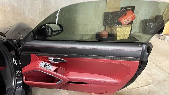 2018 PORSCHE 911
