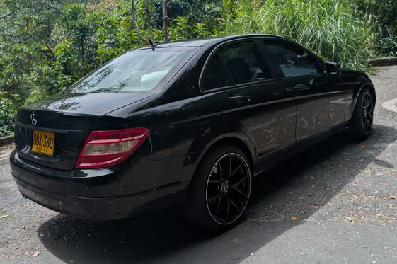 2009 Mercedes-Benz C-Class