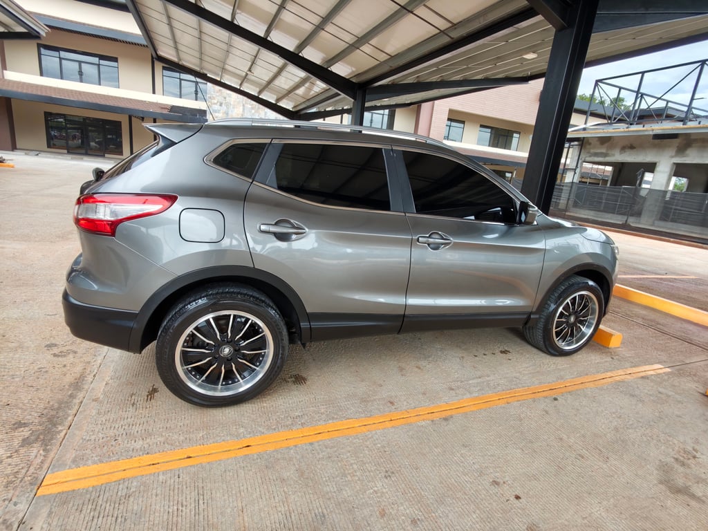 2017 Nissan Qashqai