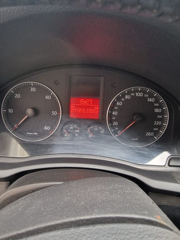 2004 Volkswagen Golf