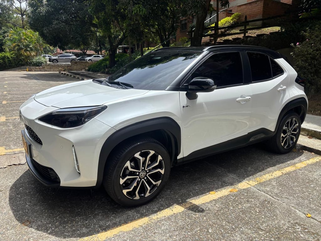2025 Toyota Yaris Cross