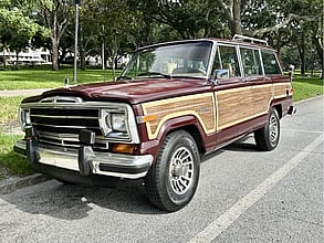 1990 Jeep Grand Wagoneer