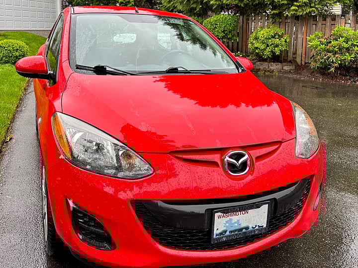 Mazda 2