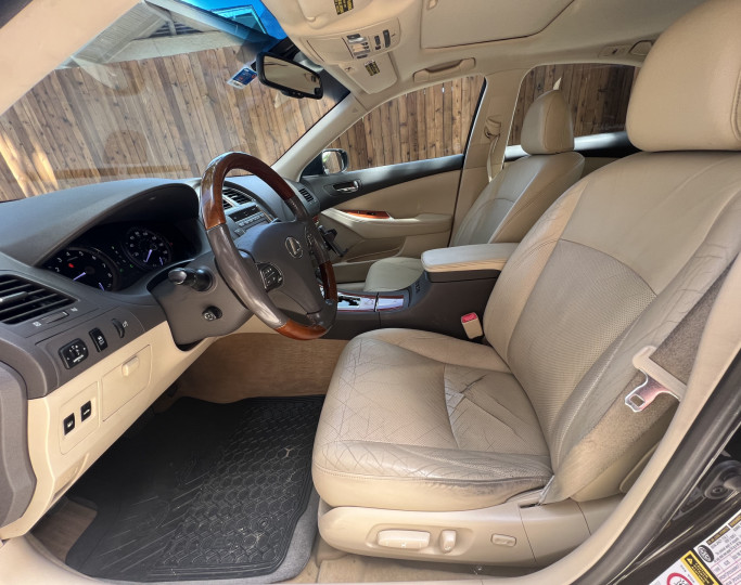 2010 Lexus