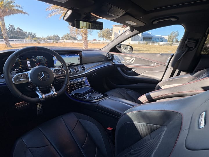 Mercedes-Benz Winter Garden