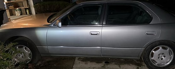 2000 LEXUS LS
