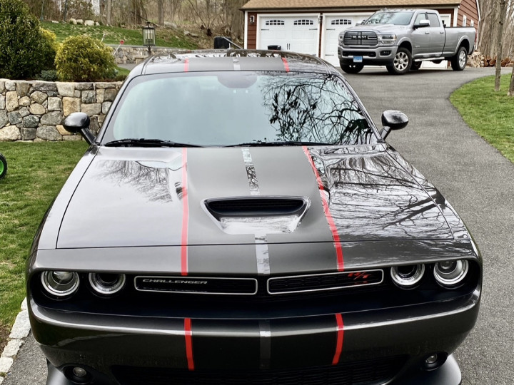 Dodge Challenger