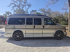 2004 GMC Savana