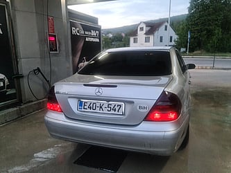 2003 Mercedes-Benz E-Class