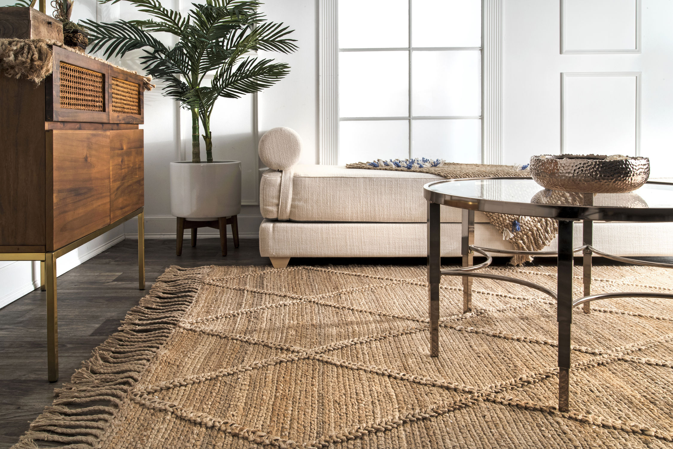 braided-arienne-jute-tassel-from-toriga-by-nuloom_