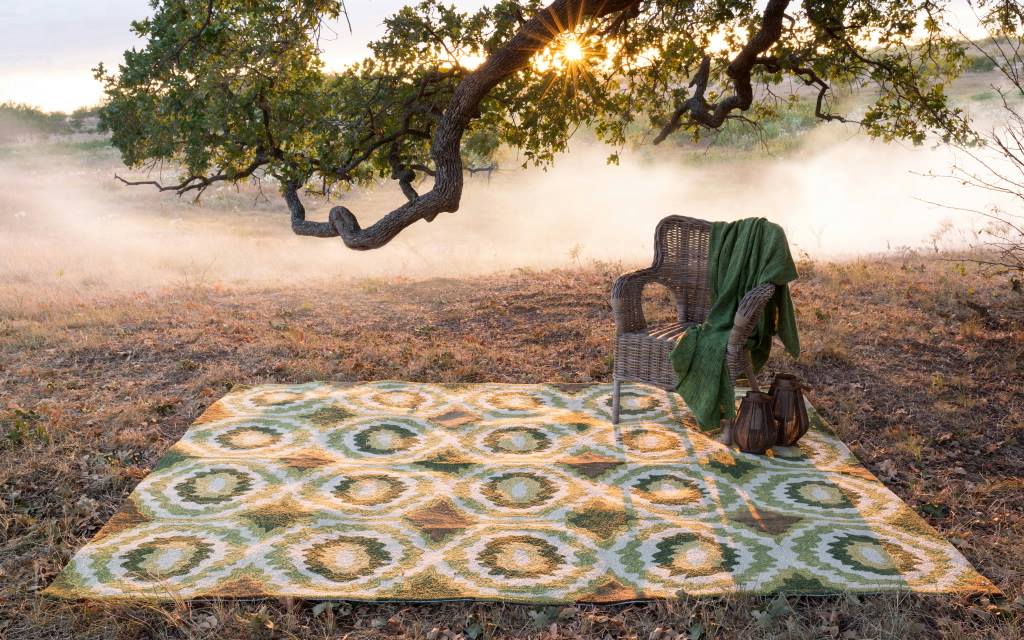 Outdoor Rugs: Everything You Should Know - The Roll-Out