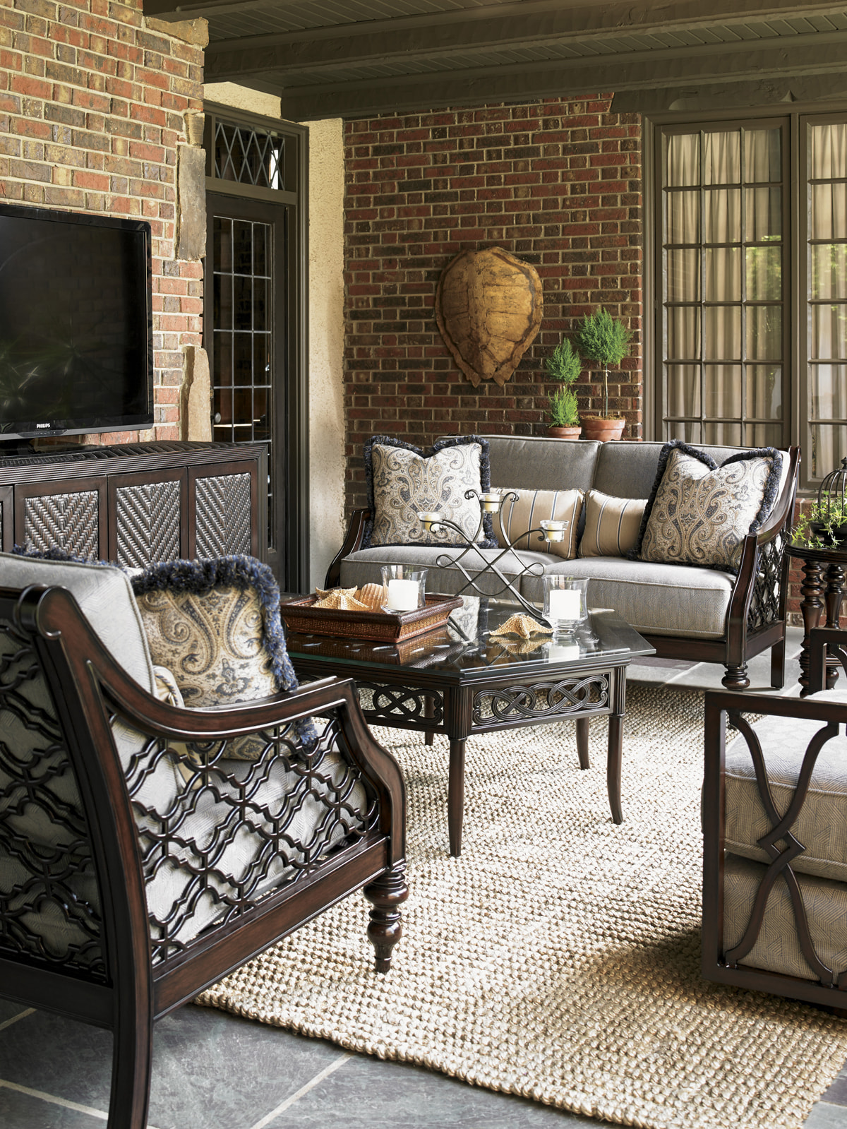Tommy bahama outlet shop furniture