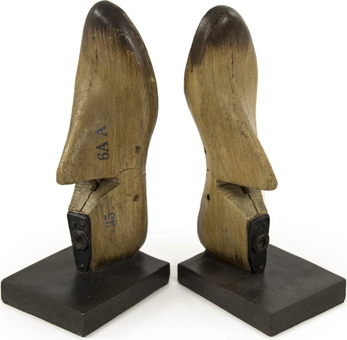Resin Shoe Bookends - Thumbnail 2