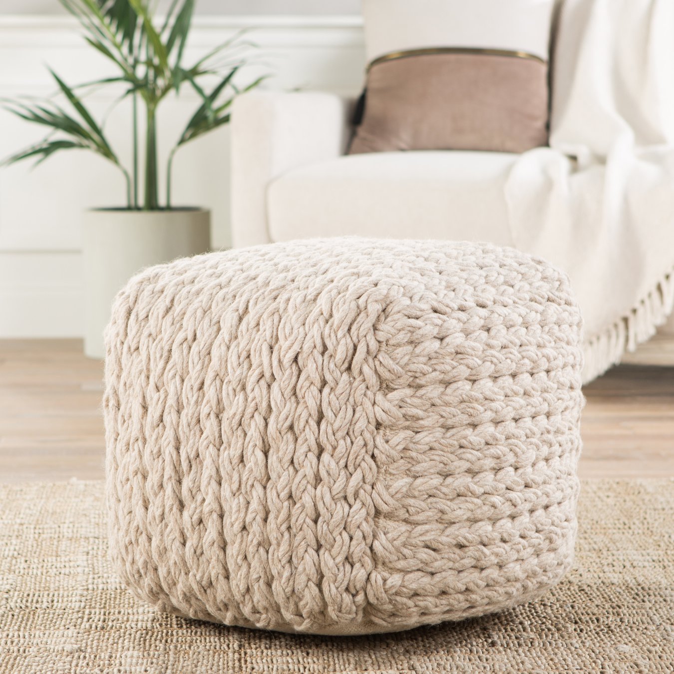 ❤style Paris❤イケアソファ Jaipur Living Scandinavia Pouf SCP14 Pouf | Layla Grayce