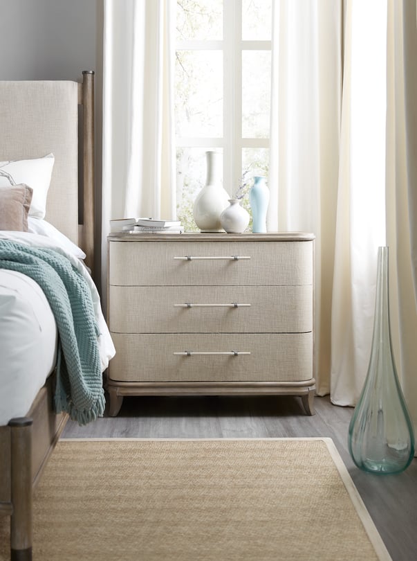 Hooker Furniture Affinity Bachelors Chest - Thumbnail 4