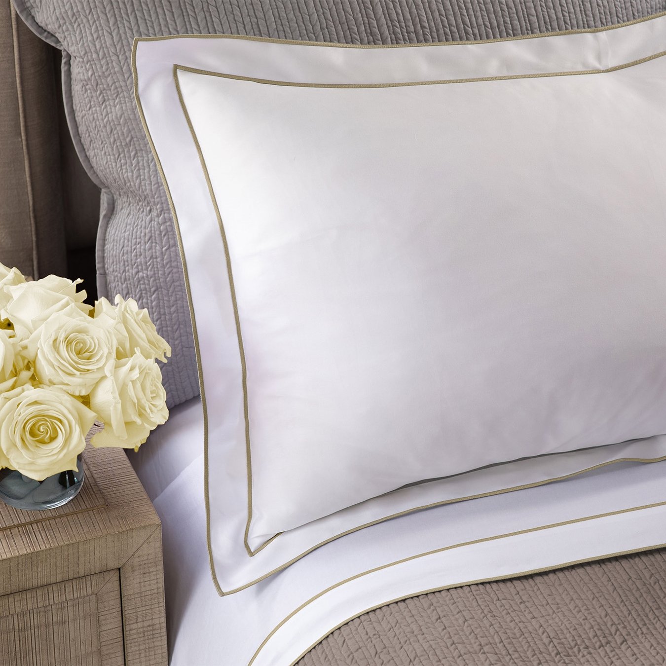 Lili Alessandra Guiliano Pillowcases