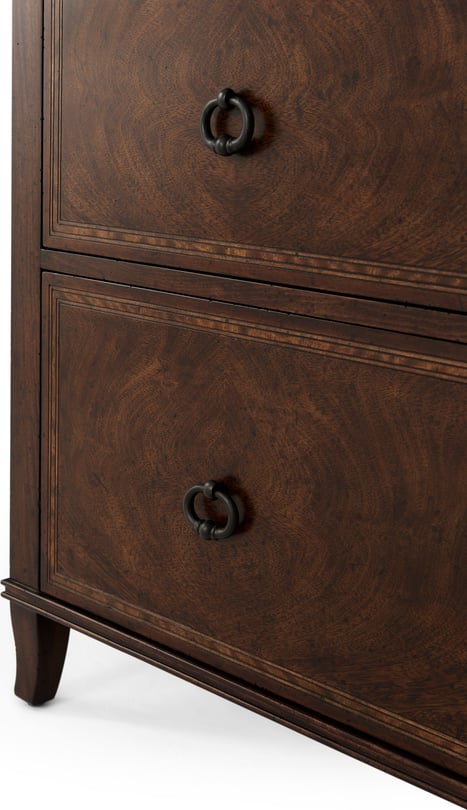 Valet's Companion Chest - Thumbnail 2