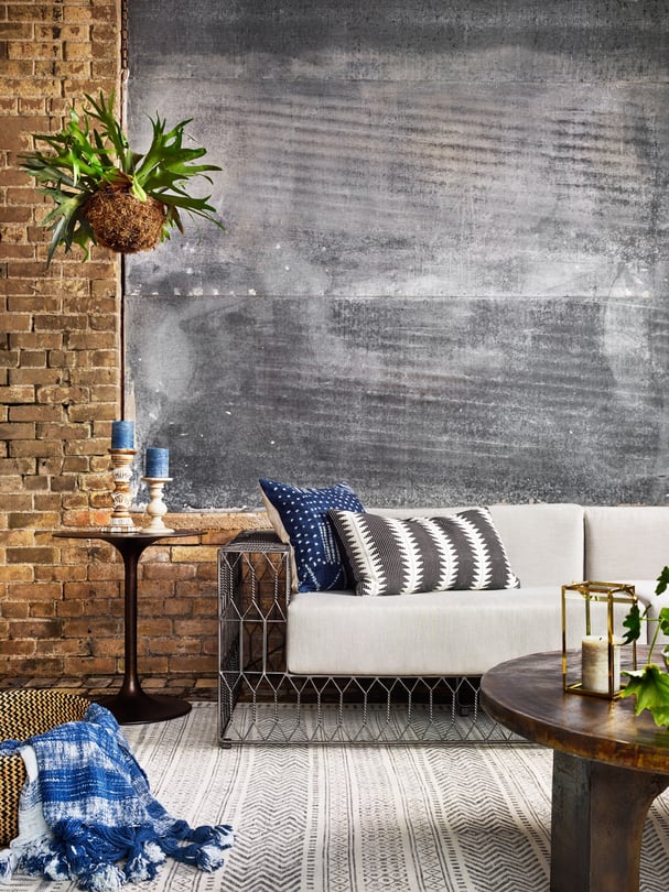 Tulip Side Table - Thumbnail 4