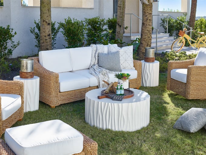Coastal Living by Universal Furniture Geneva End Table Layla Grayce