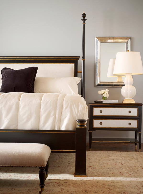 Poster bed hot sale headboard