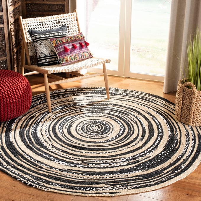 Safavieh CAP209 Rug | PlushRugs
