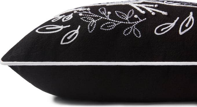 Loloi PLL0032 Accent Pillow