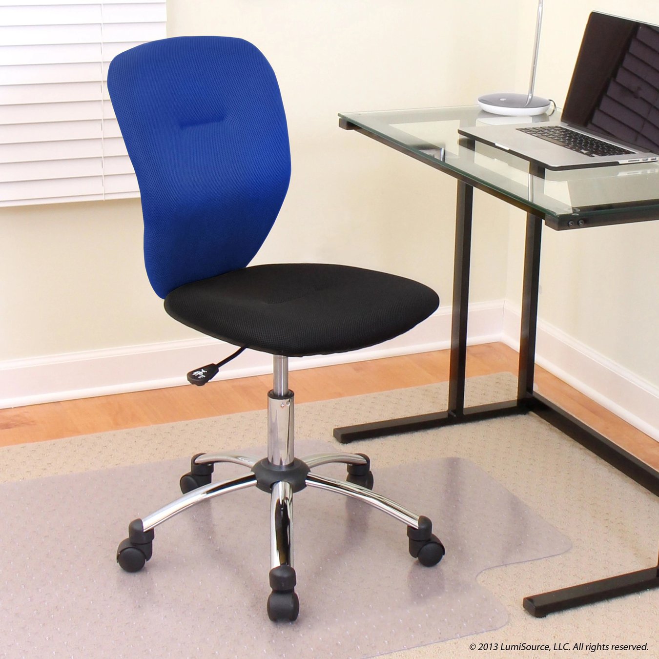 LumiSource Sigma Desk HedgeApple