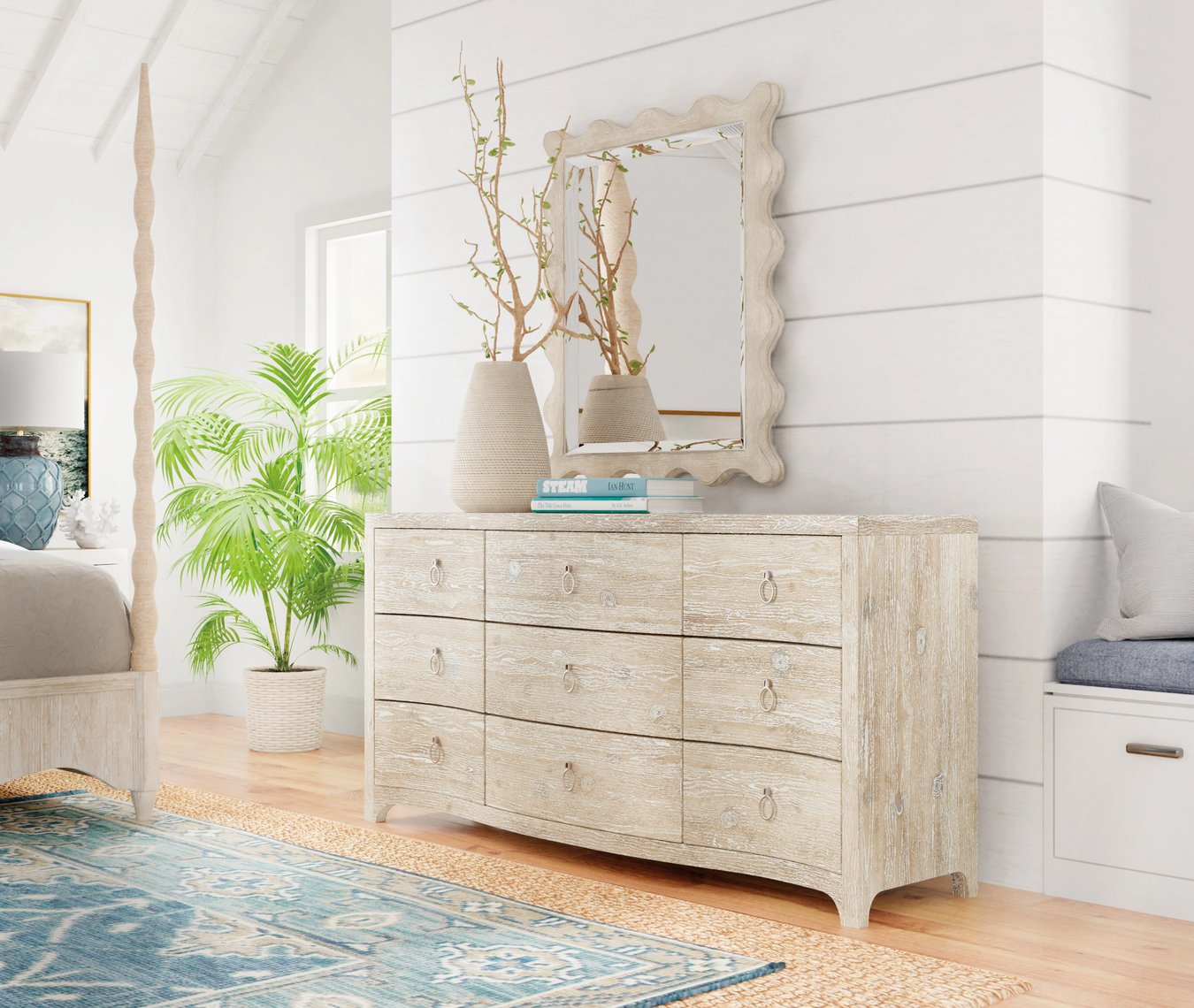 Hooker Furniture Serenity Harbour Nine Drawer Dresser | Layla Grayce