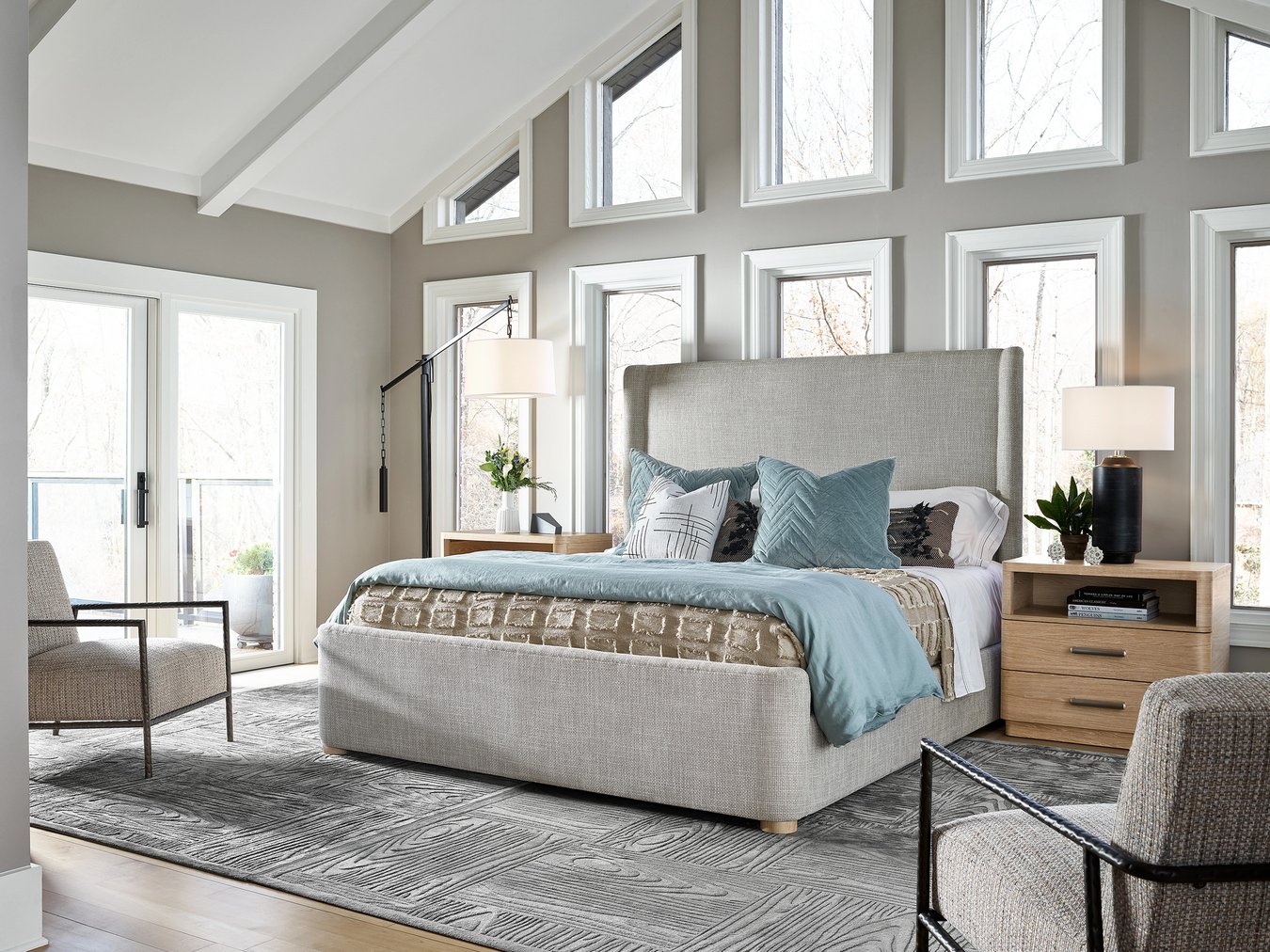 Universal Furniture Nomad Daybreak Bed | Layla Grayce