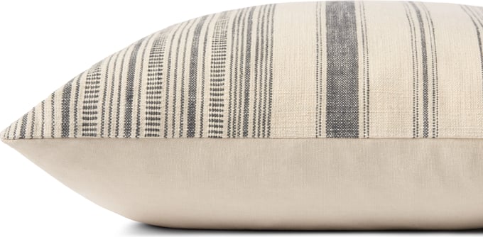 Angela Rose x Loloi Celina Pillow - Thumbnail 5