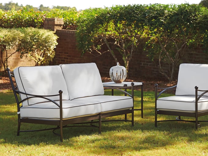 Tommy Bahama Pavlova Loveseat - Thumbnail 5