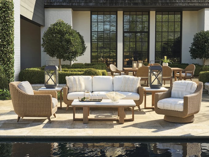 Tommy Bahama Isle of Palms Swivel Lounge Chair - Thumbnail 4