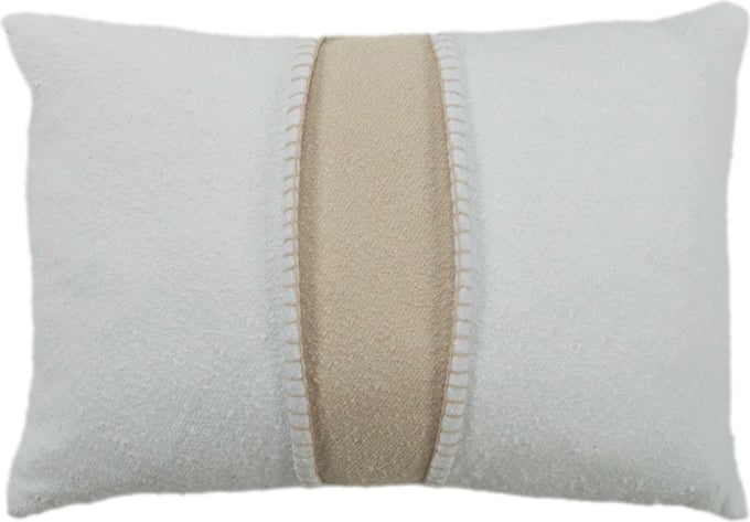 Layla Grayce Essentials Meagher Pillow - Thumbnail 3