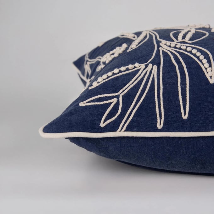 Layla Grayce Essentials Holt Pillow - Thumbnail 3