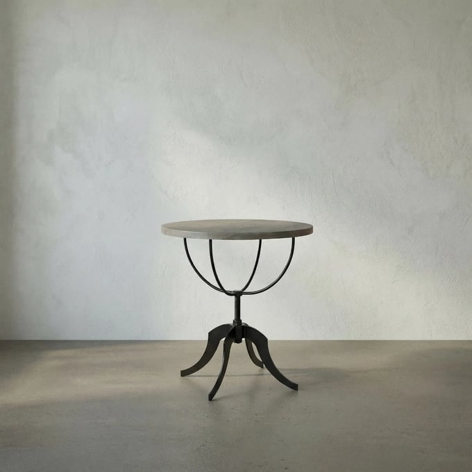 Noir Wine Table