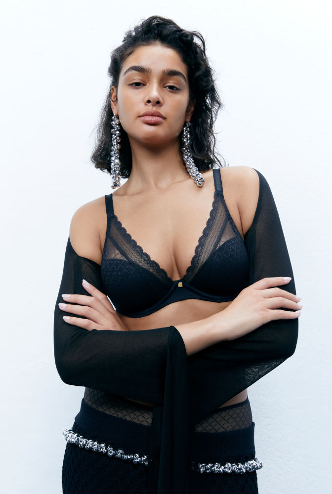 Norah Chic Plunge T-Shirt-image