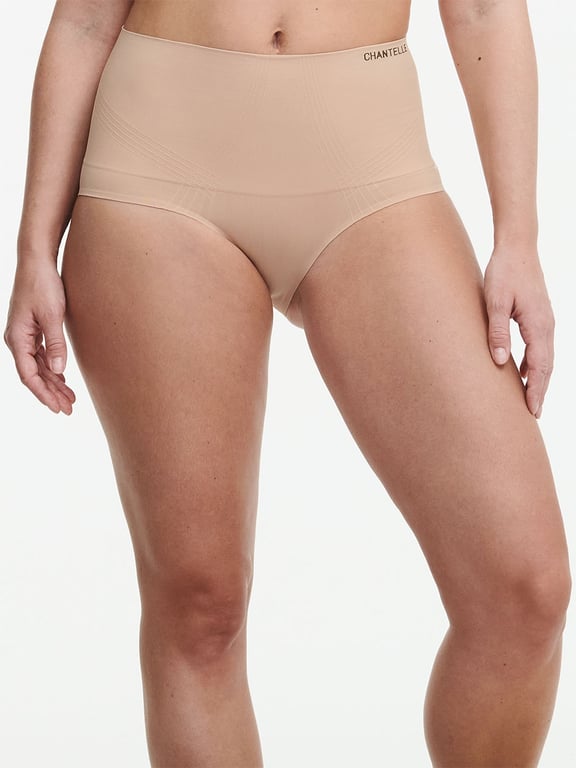 Smooth Comfort High Waist Light Shaping Brief Clay Nude - 0