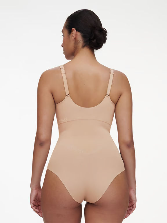 Smooth Comfort Sculpting Bodysuit Clay Nude - 3