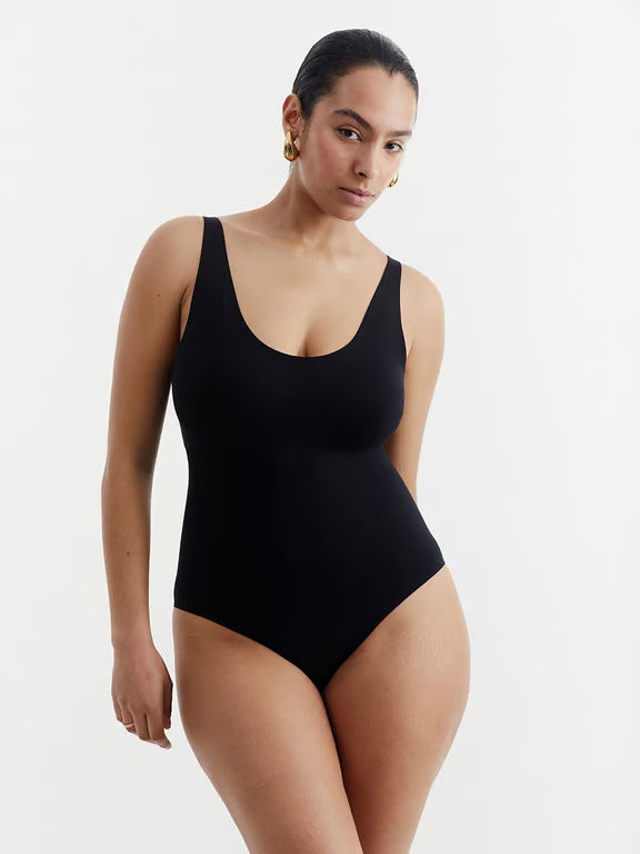 Smooth Comfort Sculpting Bodysuit Black - 8