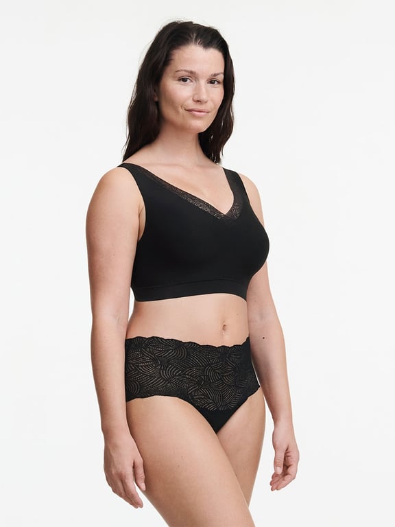 SoftStretch Padded Bra Top with Hook and Eye Black - 1