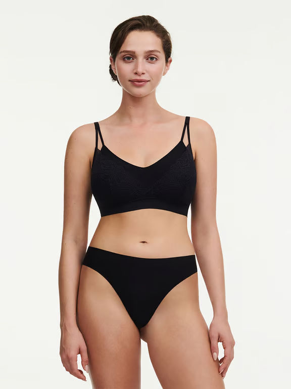 SoftStretch Lace Bralette Black - 3