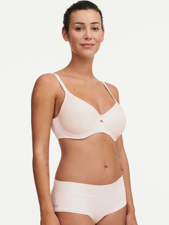 Smooth Lines Smoothing Minimizer T-Shirt Bra Talc