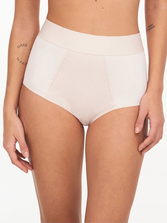 Chantelle | Smooth Lines - Smooth Lines Light Control Brief Talc - 1