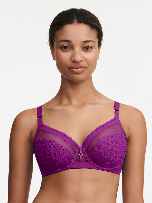 【mauve】Magnolia Tulle Lace Bra Set E65&S A new color “mauve” is now available in the magnolia pattern