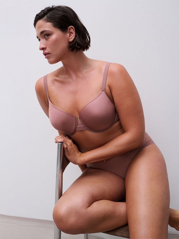 Chantelle | C JOLIE - C Jolie Comfort Convertible T-Shirt Bra Rose Des Bois - 1