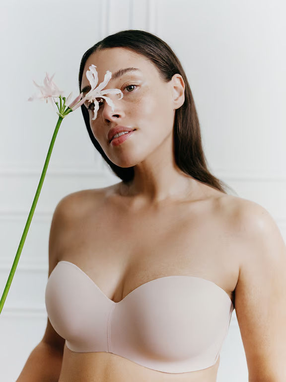 Chantelle | Norah Comfort - Norah Comfort Strapless Convertible Bra Nude Rose - 1