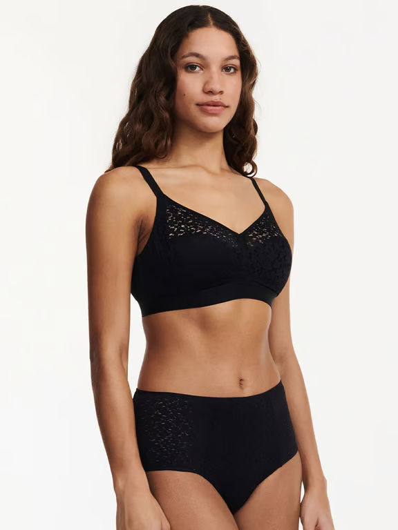 Norah Comfort Supportive Wirefree Bra Black - 2