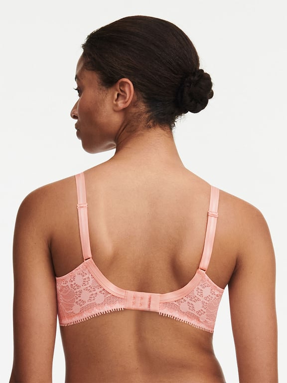 Chantelle | Day to Night - Day to Night Smooth Custom Fit Bra Candlelight Peach - 2
