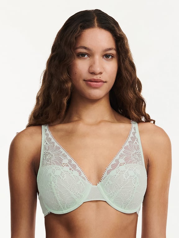 Chantelle | Day to Night - Day to Night Lace Lightweight Plunge Bra Green Lily - 2