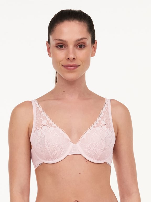 Chantelle | Day to Night - Day to Night Lace Lightweight Plunge Bra Porcelain Pink - 1